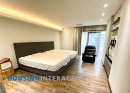 semi furnished 3-storey, 4-bedroom townhouse with parking for sale in new manila