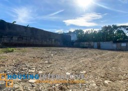 spacious lot for sale in white plains