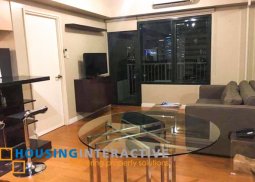 for rent -1br in one rockwell