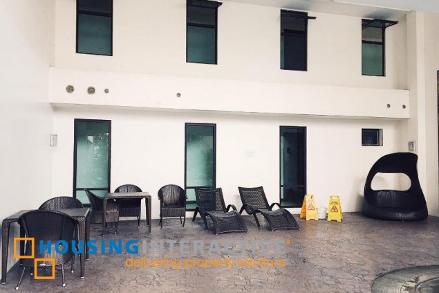 for sale-studio unit at the oriental place