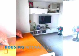 fully furnished studio unit with balcony for sale in two serendra