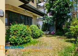 classy 2-storey, 6-bedroom house with parking for rent in valle verde 5
