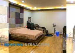 grand 4-storey, 4-bedroom townhouse with parking for sale in heroes hills