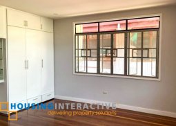 un-furnished 4 bedrooms house for rent in merville park village