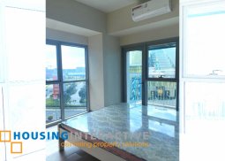 semi- furnished 2 bedroom unit for rent at paranaque