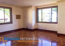 classy 2-storey, 3-bedroom house with parking for rent in ayala alabang village