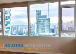 grand 3-bedroom unit with balcony & parking for sale in park terraces