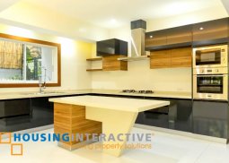 luxe 2-storey, 4-bedroom house with balcony & parking for sale in tahanan village