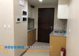 fully furnished 1-bedroom unit for rent in uptown parksuites