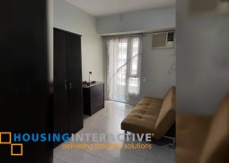 modern studio unit with balcony for sale/rent in avida towers new manila