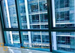 fully furnished 1-bedroom unit with parking for sale/rent in one uptown residences