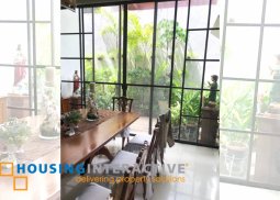 luxurious 2-storey, 3-bedroom house with parking for sale in alabang hills