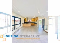 brand new 3-storey, 5-bedroom house with parking for sale in filheights