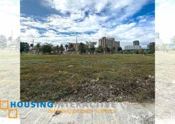 commercial lot for lease in neopolitan business park