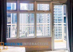 fully furnished 1-bedroom unit with balcony for rent in two serendra