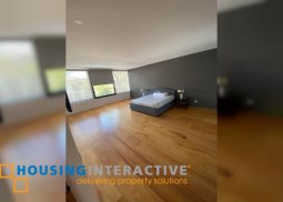 luxurious 2-storey, 4-bedroom house with pool & parking for rent in pacific village