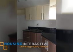 bare 2-bedroom unit with balcony for rent in parkside villas