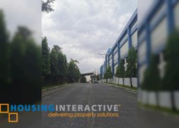 classic 3-bedroom house with parking for sale in oro vista royale village