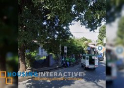 spacious commercial lot with old house for sale in commonwealth