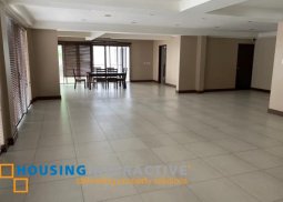 luxury 2-storey, 3-bedroom house with parking & balconies for rent in white plains