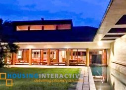 luxurious house for sale in south forbes park