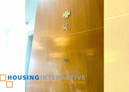 a beautiful and palatial 1br condominium at bellagio one