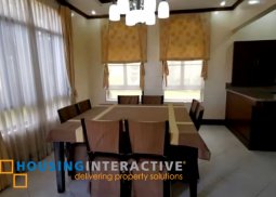 luxe 2-storey, 3-bedroom house with balcony & parking for sale in portofino south