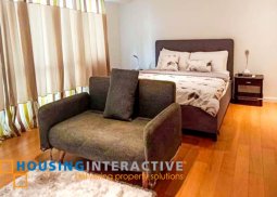 1br condo unit in aqua private residences