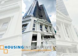 fully furnished 1-bedroom unit with balcony for sale in uptown parksuites