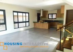 brand new 3-storey, 6-bedroom house with parking for sale in filheights