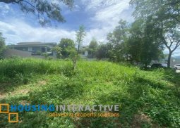 prime corner lot for sale in loyola grand villas