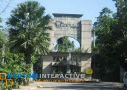 spacious lot for sale in parkridge estates