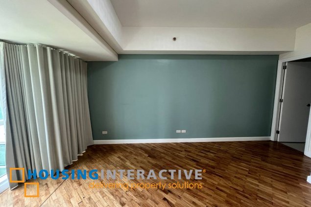 semi furnished 1br unit for sale in the manansala