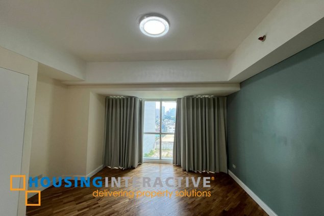 semi furnished 1br unit for sale in the manansala