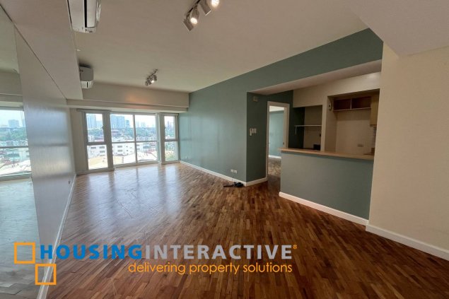 semi furnished 1br unit for sale in the manansala