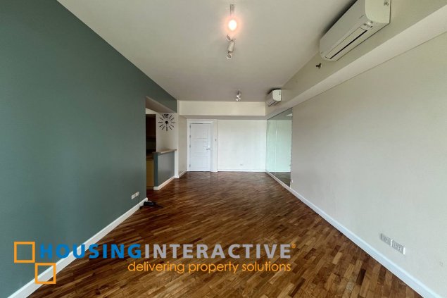 semi furnished 1br unit for sale in the manansala