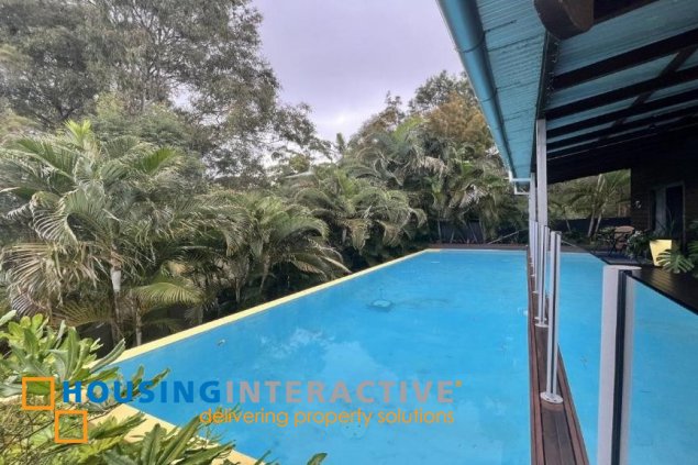 2 bedrooms with 2 ensuite bathrooms condo unit at west gallery place