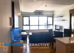 a delightful and palatial 1br condominium at the residences at greenbelt