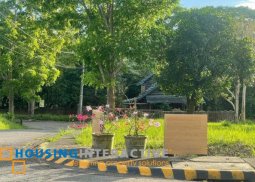 prime lot for sale in metrogate