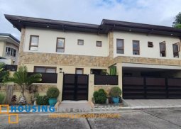 luxury 2-storey, 6-bedroom house with pool for sale in bf homes