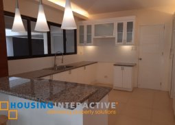 grand 3-bedroom bungalow with garden for sale in bf almanza