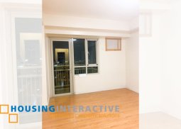 a delightful and palatial 3br condominium for sale at the grove by rockwell