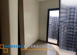 bare 1-bedroom unit with balcony for rent in shore residences