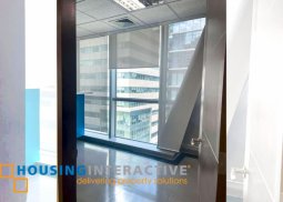 a wide and spacious commercial space for lease at one global place
