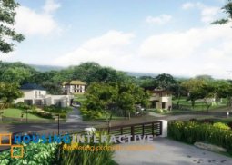 grand lot for sale in elaro