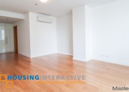 a 2 bedrooms in park terraces 2