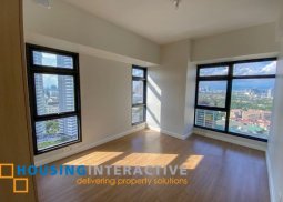 a 2 bedroom condo for sale in the sandstone at partico