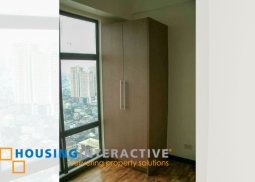 for sale -studio at the oriental place