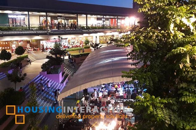 brand new 3-storey, 7-bedroom house with balcony for sale in capitol hills