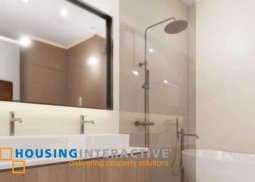 luxurious 2-storey, 5-bedroom house with balcony & pool for sale in alabang hills
